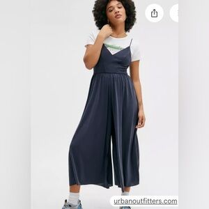 Urban Outfitters Molly Cupro Culotte Jumpsuit charcoal size small.